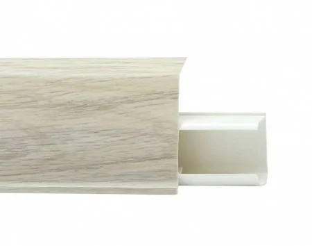 Пластиковый плинтус Royce №526 Дуб Орегон (55х23х2200мм) в Магнитогорске