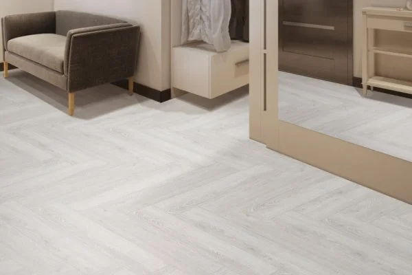 Виниловый пол Floor Factor Herringbone White Smoke Oak в Магнитогорске
