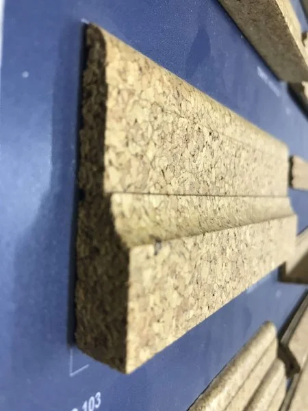 Плинтус пробковый ArtCorkDesing С 103 лакированный 12х65х910 мм в Магнитогорске