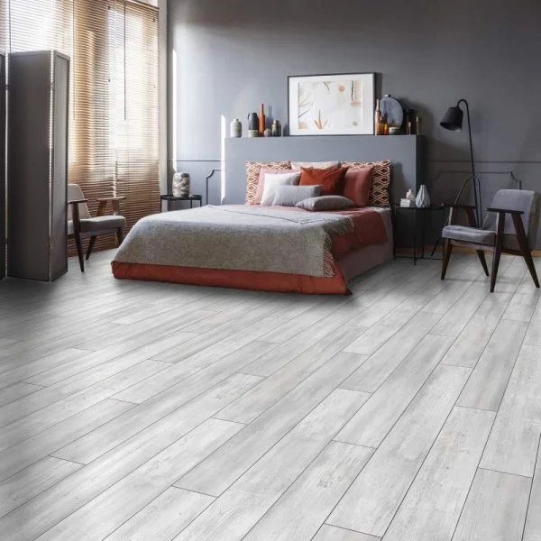 Ламинат Ideal Choice Дуб Таргет ID100 в Магнитогорске