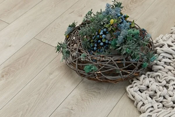 Кварц-виниловая плитка Alpine Floor Premium XL Дуб Белая Ночь ЕСО 7-2, 8 мм. 43 класс в Магнитогорске