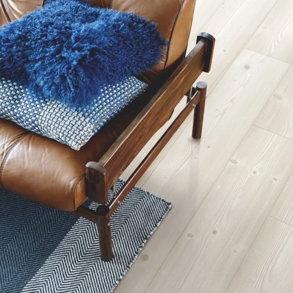 Ламинат Pergo Skara Pro Состаренная Белая Сосна L1251-03373 в Магнитогорске