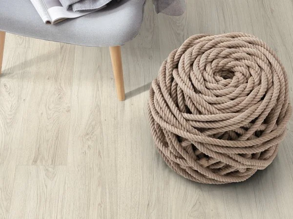 Ламинат Egger PRO 10/33 4V Дуб Азгил белый EPL153 в Магнитогорске