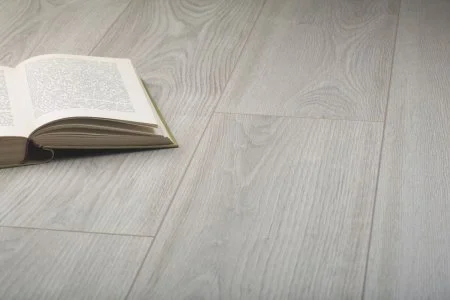 Ламинат Kronopol Platinium Milo 3034 Ferrara Oak в Магнитогорске