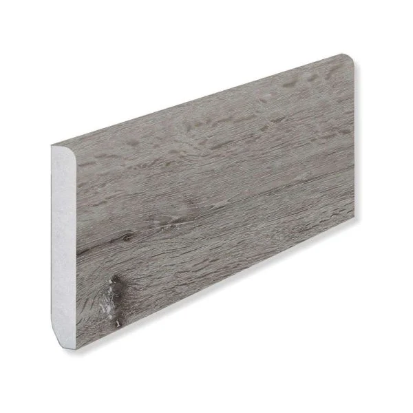 Кварцевый плинтус Fargo 1602 Дуб Каменный Берег градиент 80х11х2200 мм в Магнитогорске