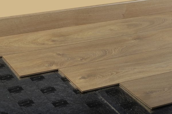 Ламинат Kronopol Platinium Milo 3033 Livorno Oak в #REGION_NAME_DECLINE_PP#